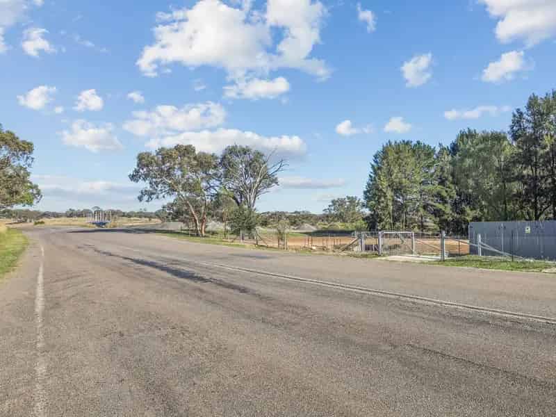 Buy Residential Corner Block in Gunning with Development Potential