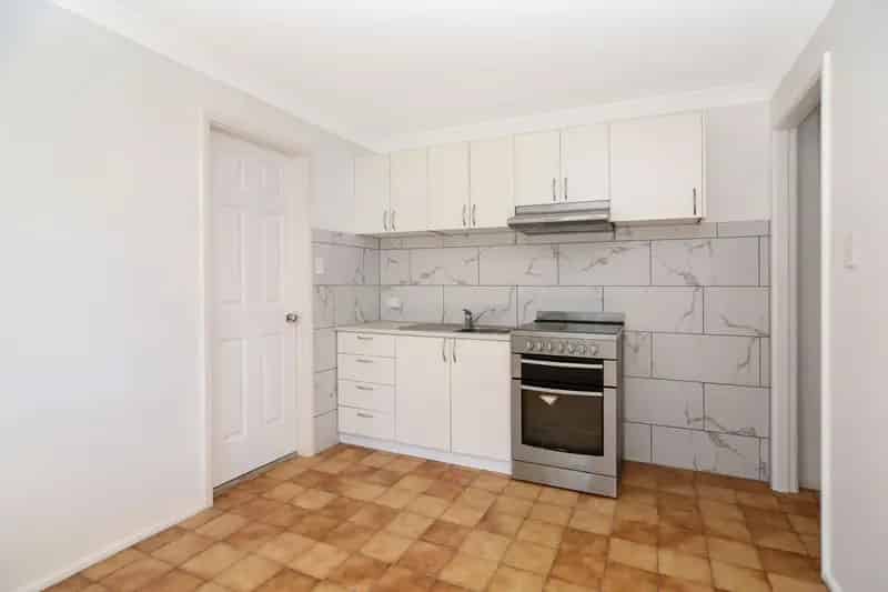 Real Estate For Lease - 11A Cristina Avenue - Niagara Park , NSW