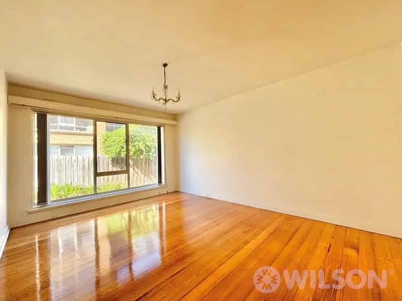 2 rooms apartment of 179 m² in Melbourne