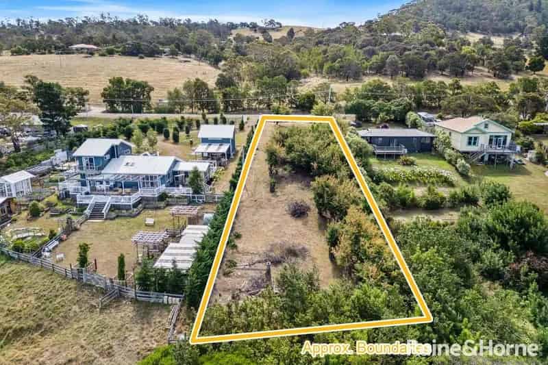 Buy land building block in a sought-after location with water views