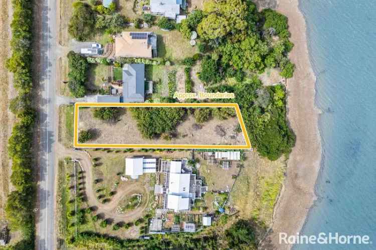 Buy land building block in a sought-after location with water views