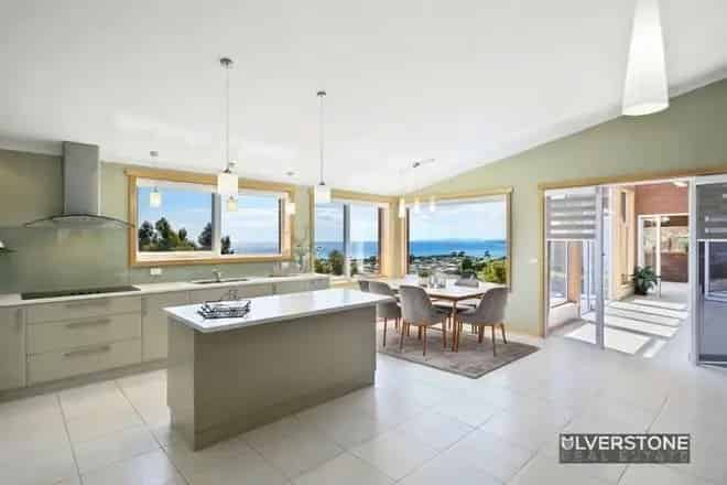 House For Sale , 11, Burnett Crescent, Ulverstone, Tasmania