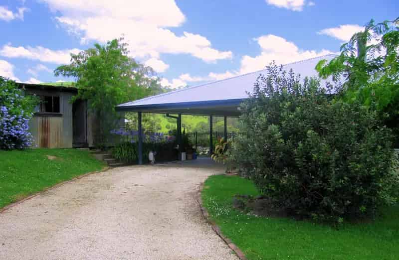 AVAILABLE NOW - Large Family House in Rural Location