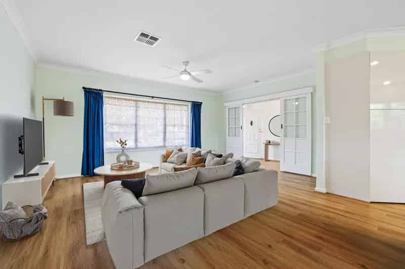 Great Family Home with Bonus Studio/4th Bedroom