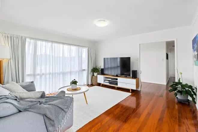 House For Rent , 111, Redwood Street, City of Brisbane, Queensland