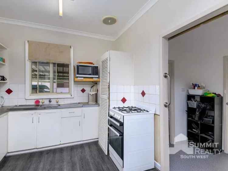 House For Sale in Bunbury, Western Australia