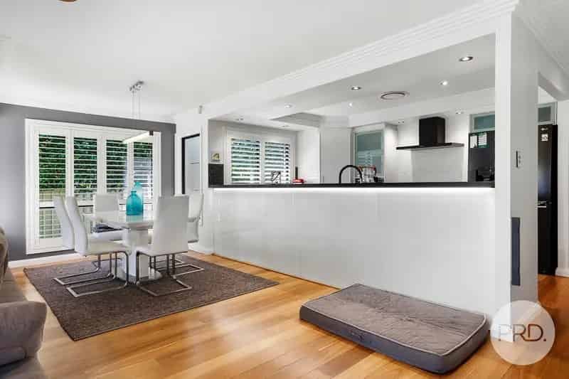 Luxury Residence with Golf Course Access