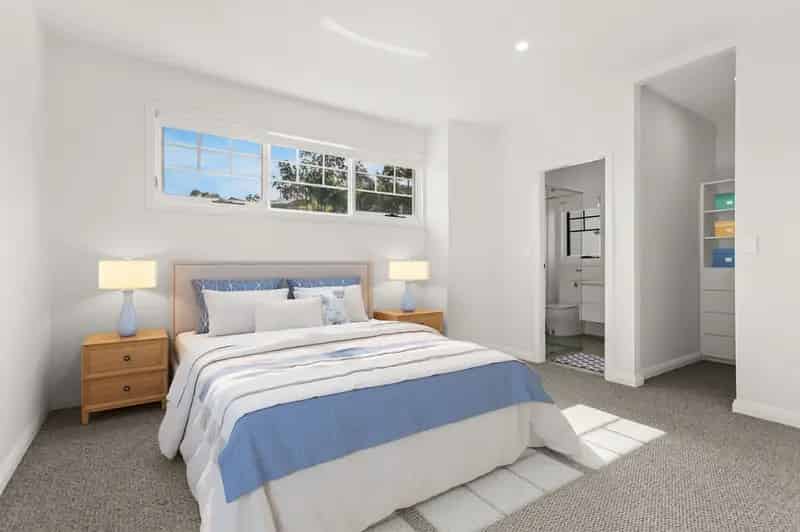 Hamptons-Inspired Home for Lease - Modern Luxury and Timeless Charm