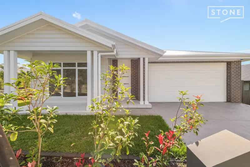 Real Estate For Lease - 48 Lochdon Drive - Farley , NSW