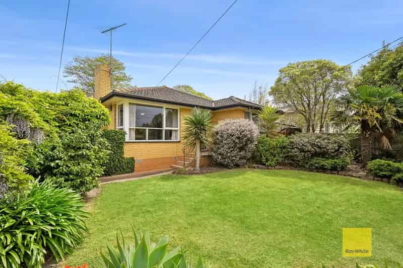 Buy House in Belmont with Secluded Gardens and Modern Amenities