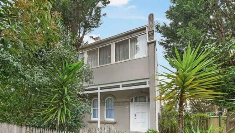 House For Rent in Sydney, New South Wales