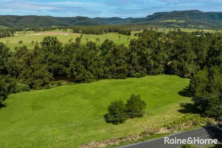 Sensational Riverside Acres in Kangaroo Valley