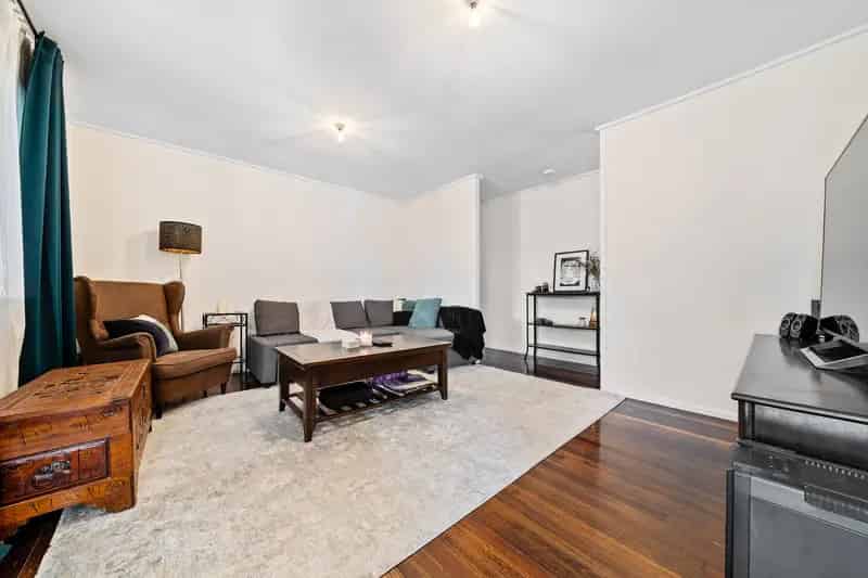 Paul Penklis Presents: Easy Living on a Lush Corner Block Full of Charm & Character