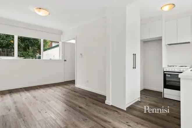 Apartment For Rent , Melbourne, Victoria