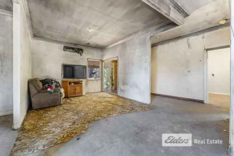 Fixer-Upper with Huge Potential!