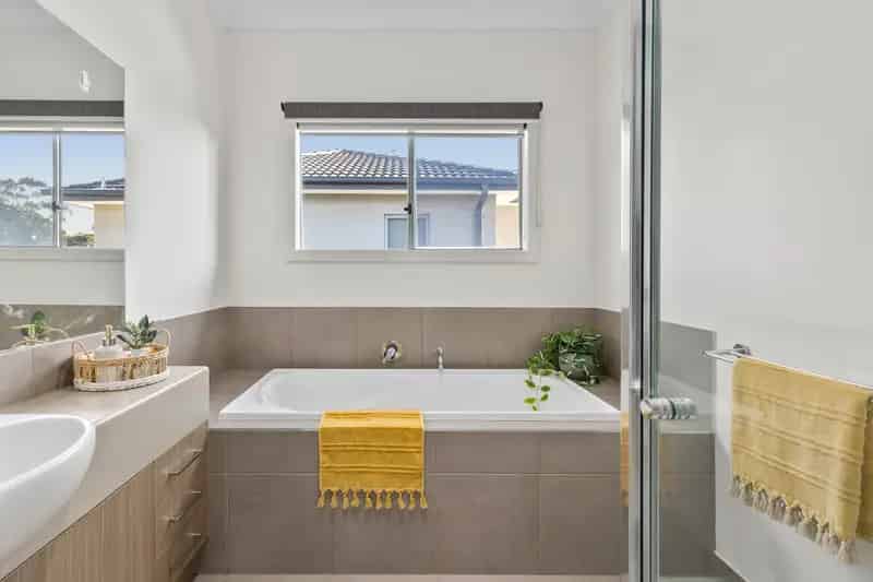 House For Sale , 22, Wattle Avenue, Melbourne, Victoria