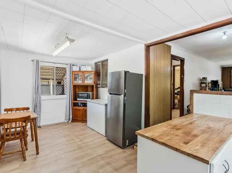 Buy house in Coodanup with endless potential and spacious block