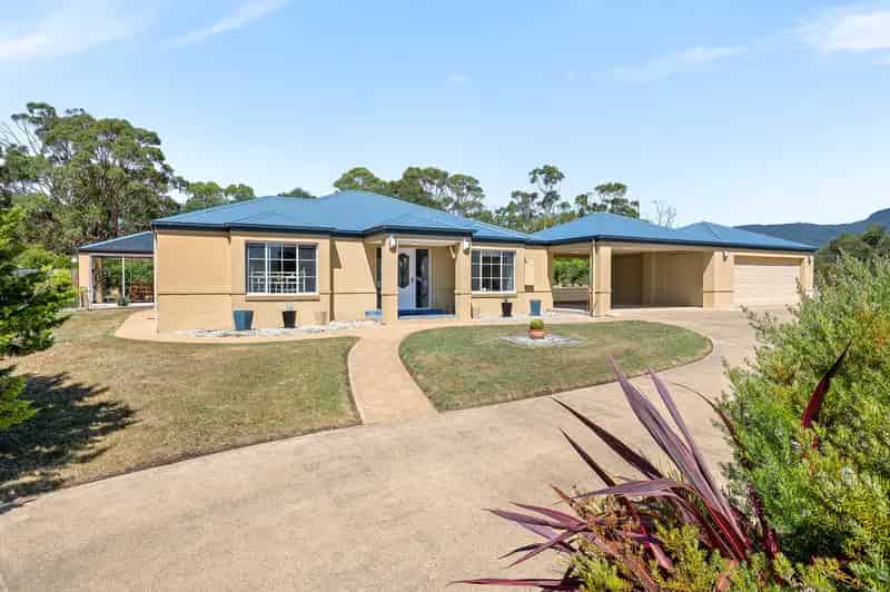 House For Sale , Hobart, Tasmania