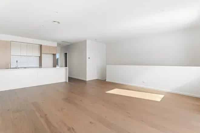 House For Rent , 121, Grassbird Drive, Melbourne, Victoria