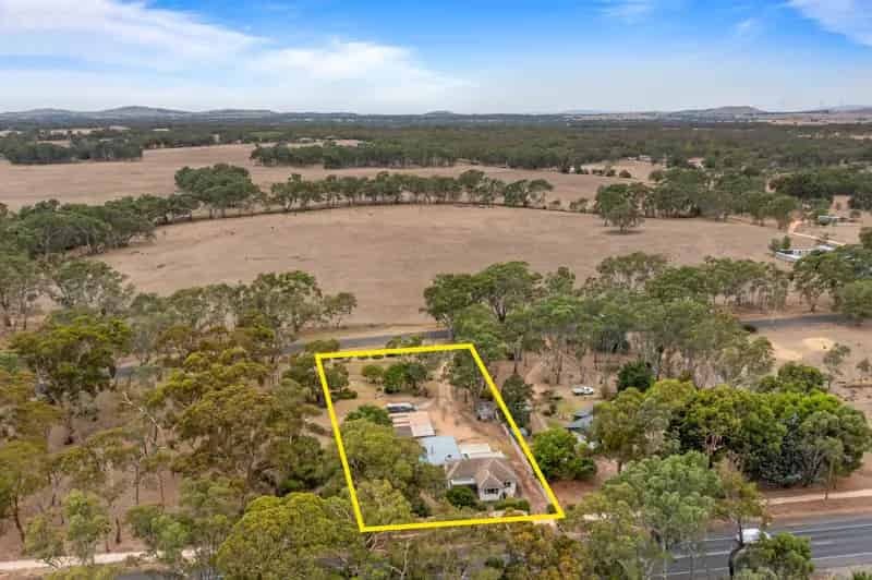Semi-rural Home on One Acre!