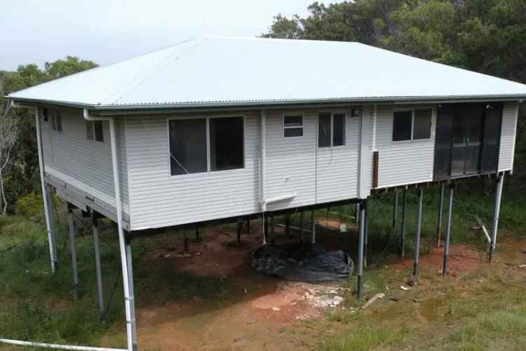 Russel Island 3 Bed 1 Bath Home - Almost Finished