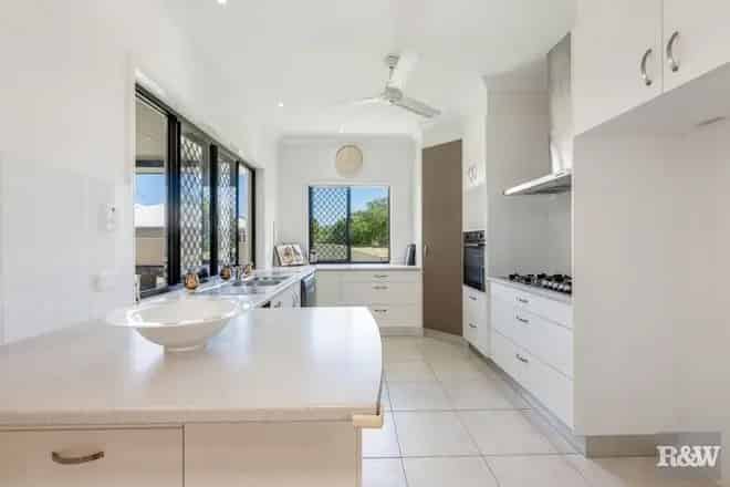 House For Sale , Moore Park Beach, Queensland