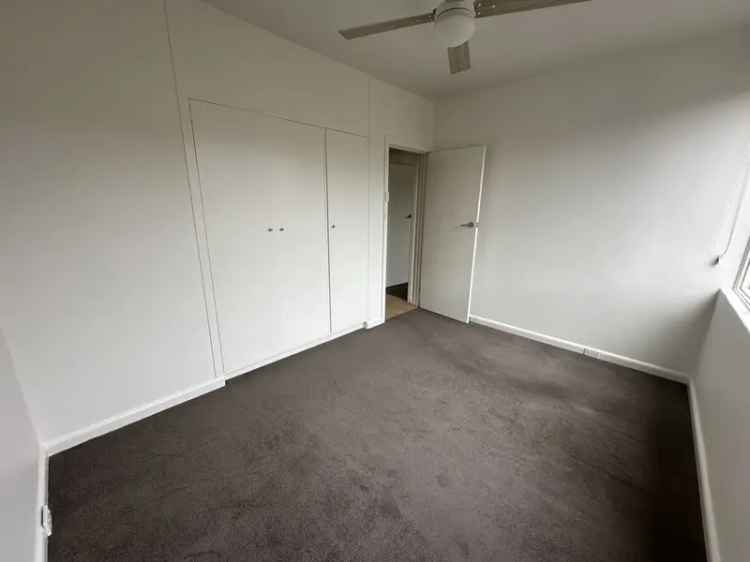 2 Bedroom Apartment Melbourne Near Flagstaff Hill