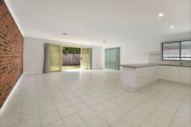 Apartment For Rent , 4A, Olive Grove, Melbourne, Victoria