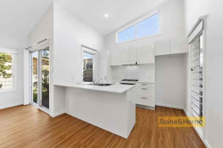 House For Rent in 122A, Bourke Road, Gosford, New South Wales