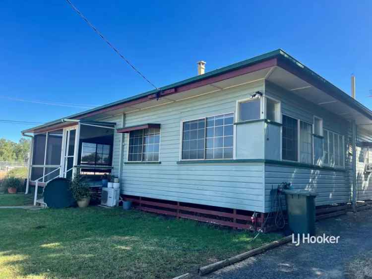 House For Sale in Roma, Queensland