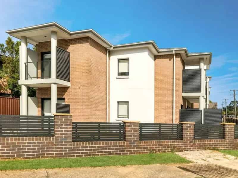 Real Estate For Lease - 1/18 Rudd Road - Leumeah , NSW