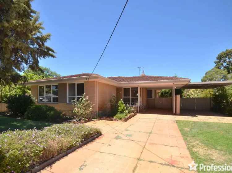 Spacious 1960s Brick Home Willetton Freshly Repainted