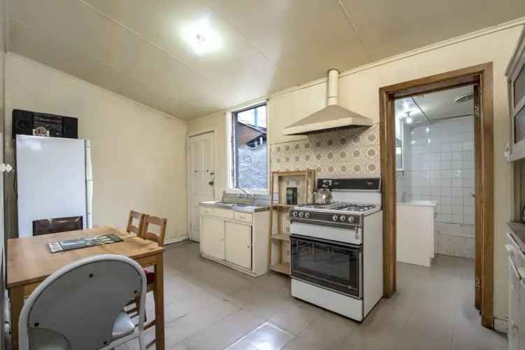 North Melbourne Victorian Gem Renovation Opportunity 3 Beds Off Street Parking