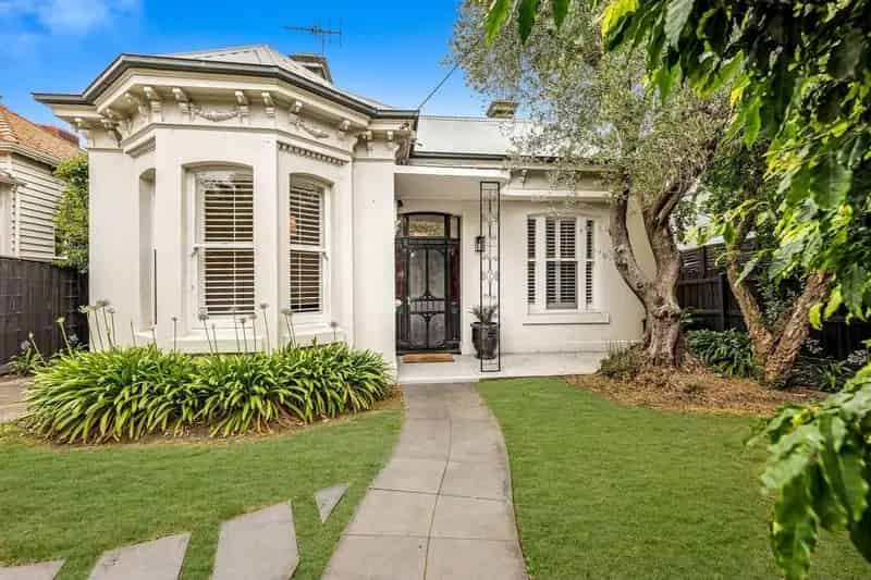 House For Rent , 14, Oxley Road, Melbourne, Victoria