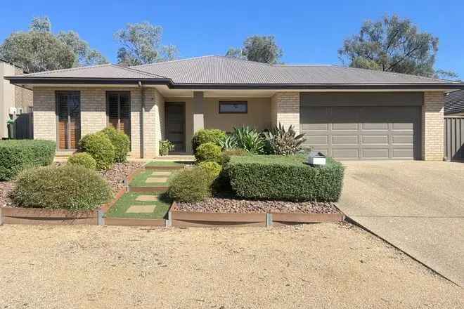 House For Rent in Albury, New South Wales