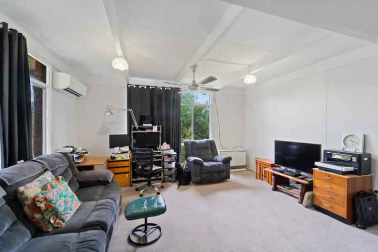 Updated 3-Bedroom Home in Cooma - Perfect for Families