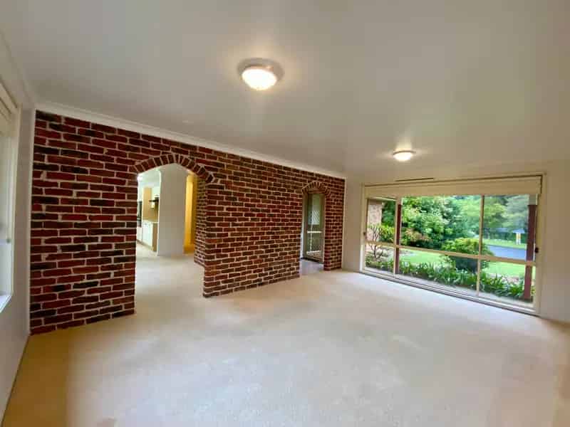 Quiet Cambewarra Village Home