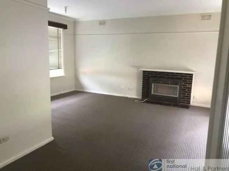 4 Bedroom House in Gem Estate Melbourne