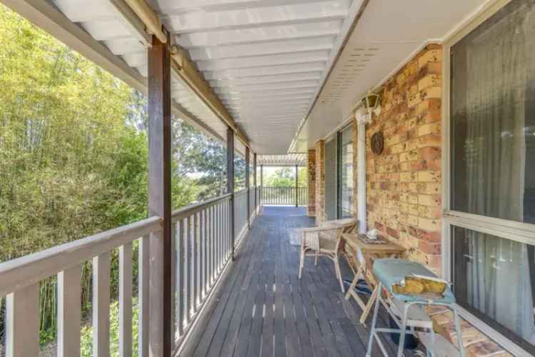 House For Sale in Moore Park Beach, Queensland