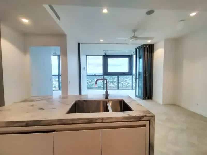 2 rooms apartment of 336 m² in Brisbane City