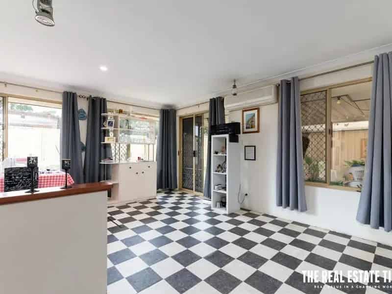House For Sale , City of Gosnells, Western Australia