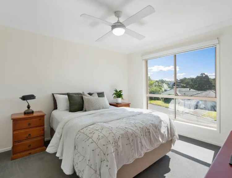 4 Bed House for Lease Marmong Point NSW