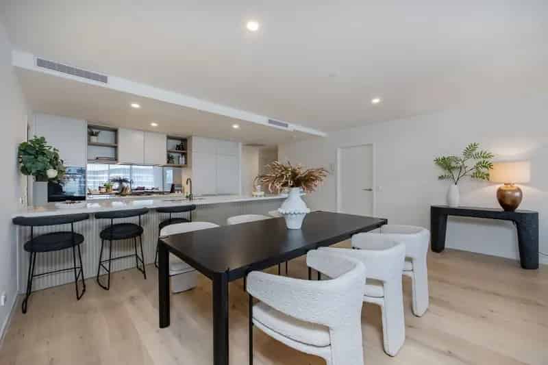 Apartment For Sale , Gold Coast City, Queensland