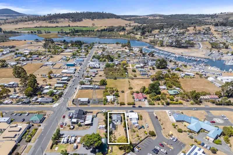 House For Sale , Triabunna, Tasmania