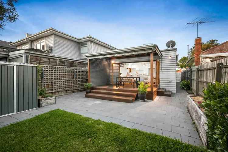 House For Sale in Melbourne, Victoria