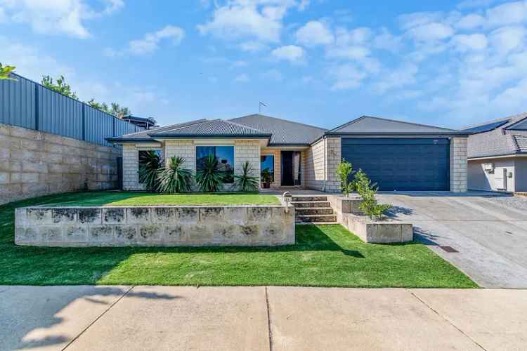 Fantastic Family Home with Pool in Baldivis Central