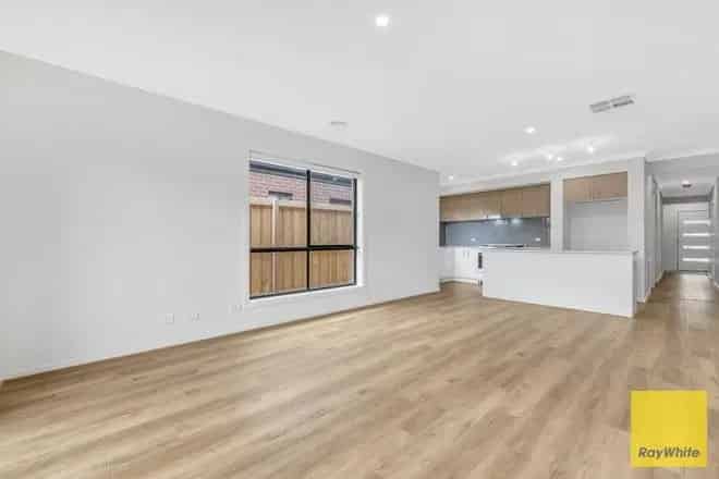 House For Rent , 33, Prana Way, Melbourne, Victoria
