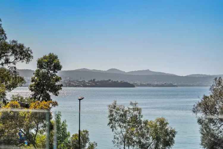 Apartment For Sale in Hobart, Tasmania