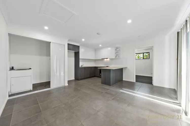 19A Kenilworth Street, Miller NSW 2168 - House For Lease