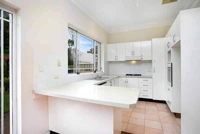 Real Estate For Lease - 42 Bruce Street - Brighton-le-sands , NSW
